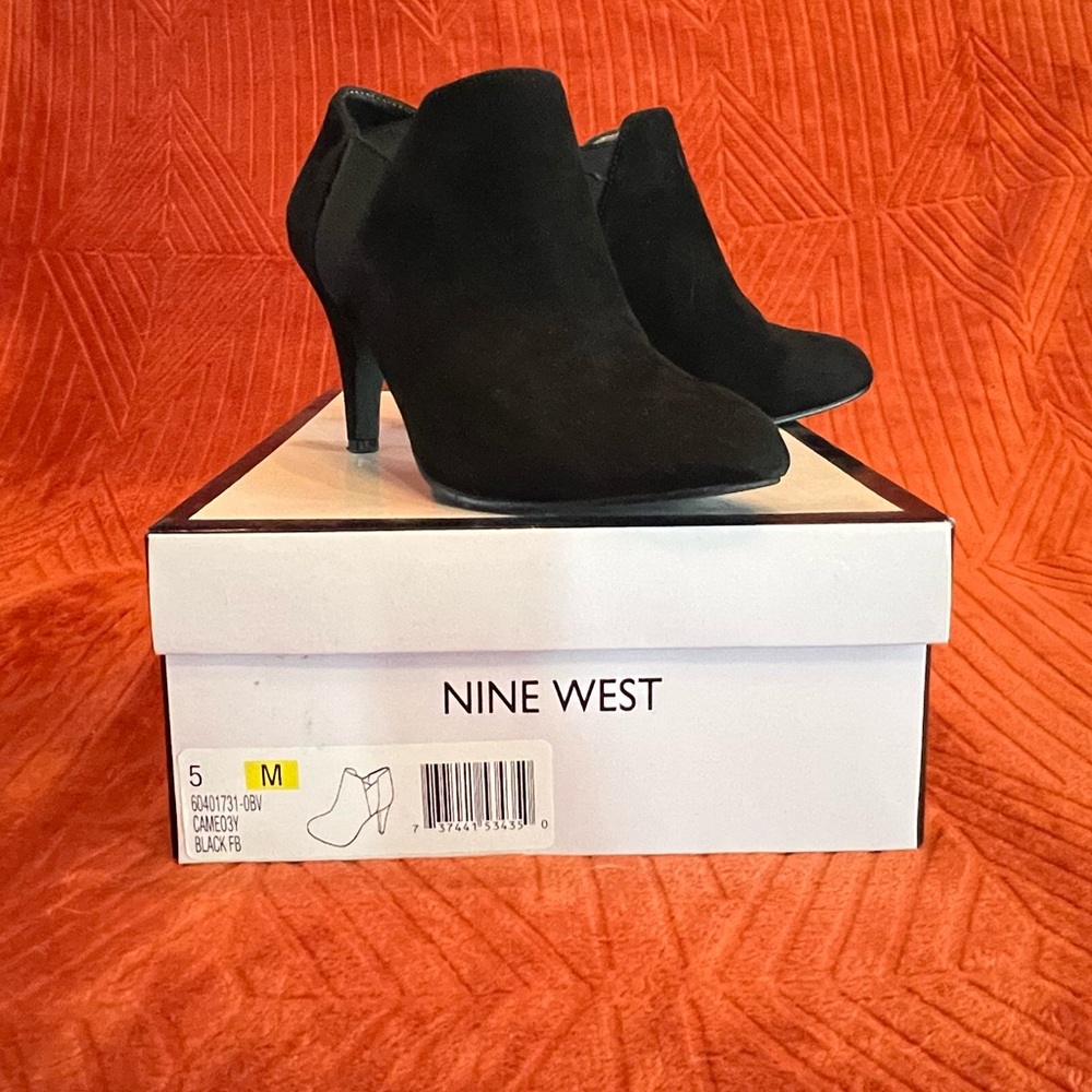 Nine West | Cameo | Heeled Booties | Suede | Size 5